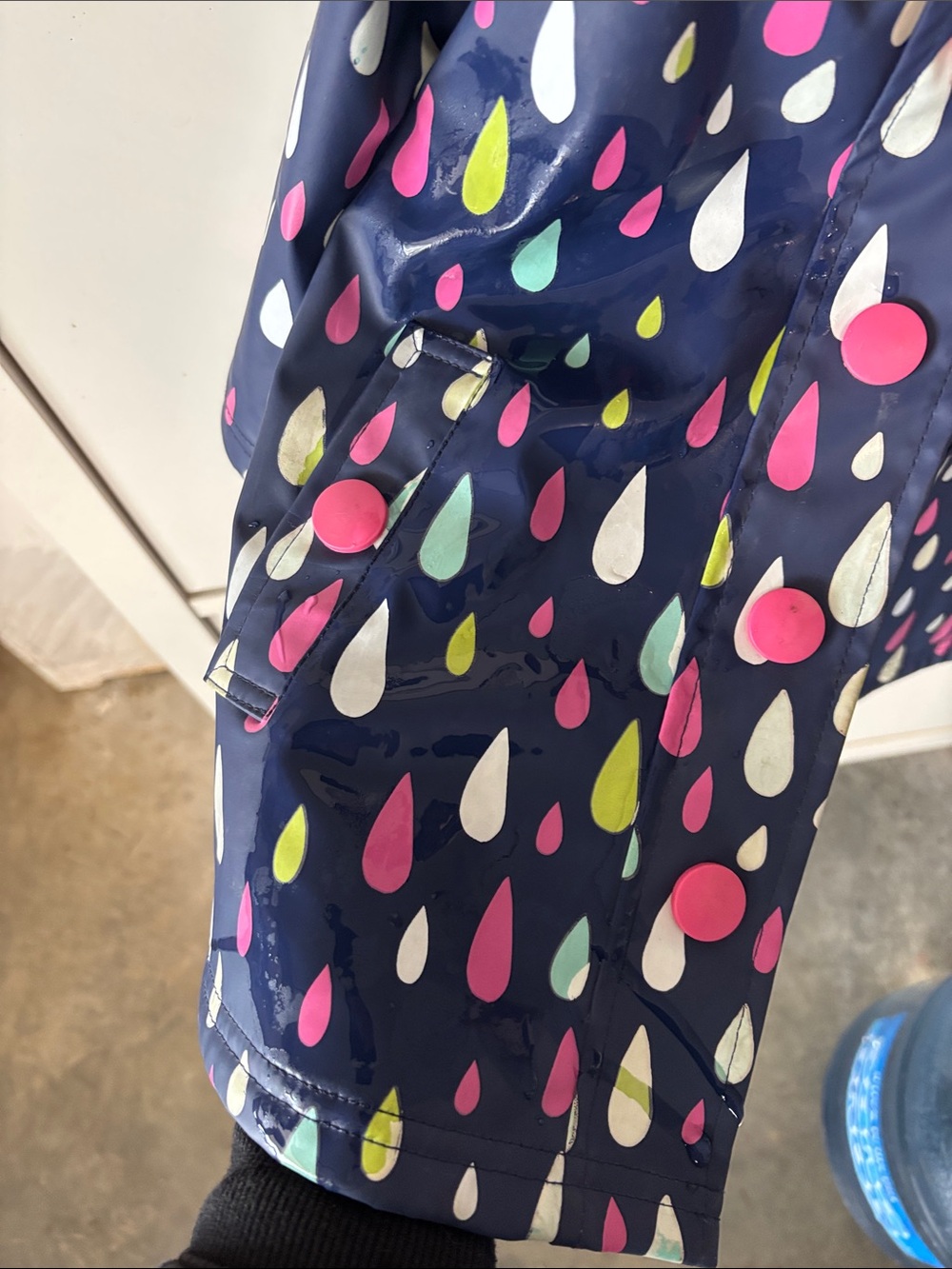 Hatley Navy Kids Color Changing Raincoat - Picture 4 of 6